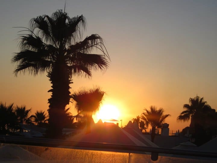 What is Your Favourite Sunset Snap? - Sophie's Suitcase