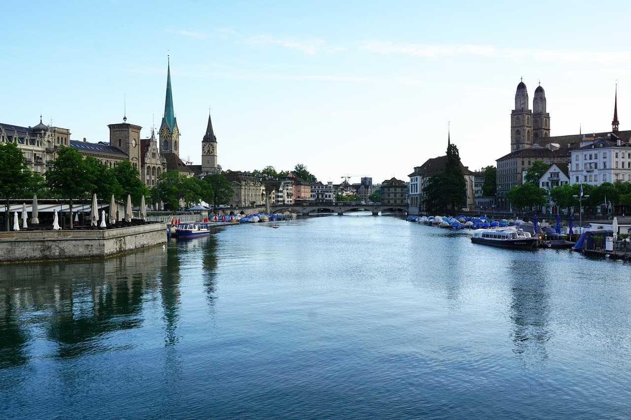 Switzerland Itinerary: 15 places to visit in Zurich - Sophie's Suitcase