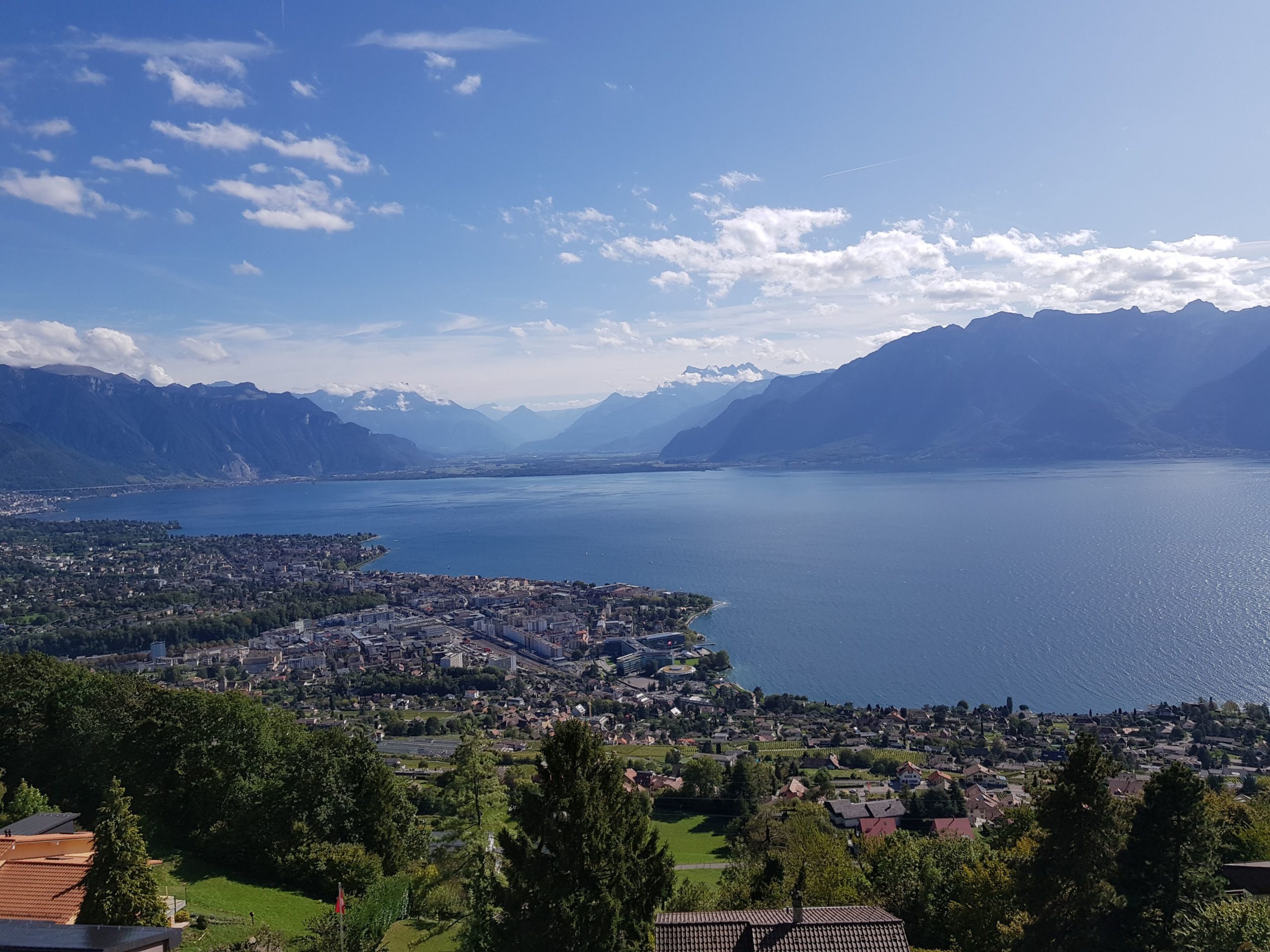 Best Places To Visit In Lake Geneva Switzerland