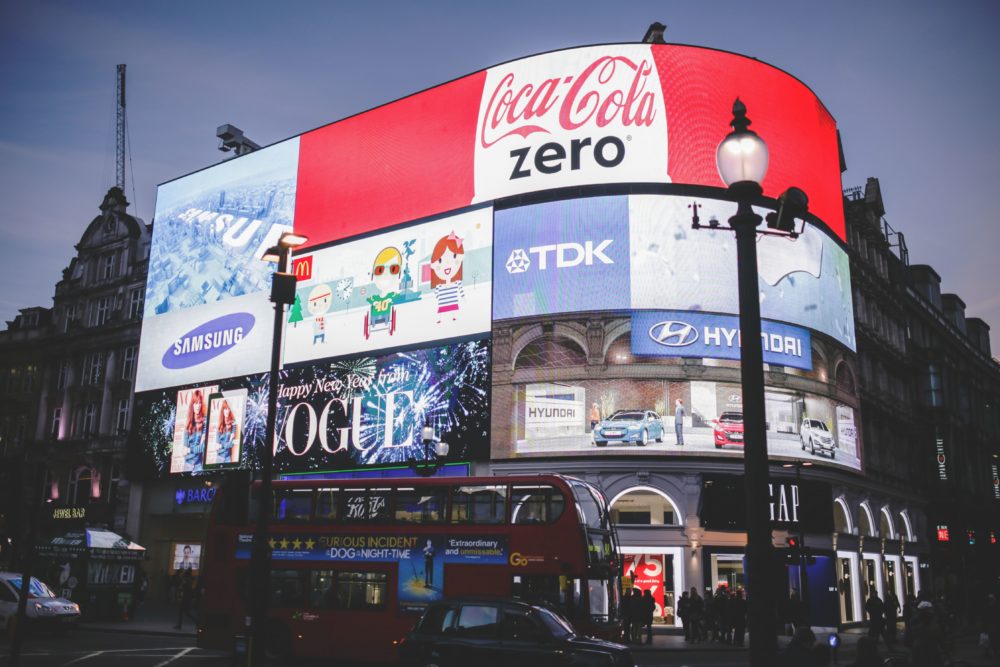 piccadilly circus things to do in london