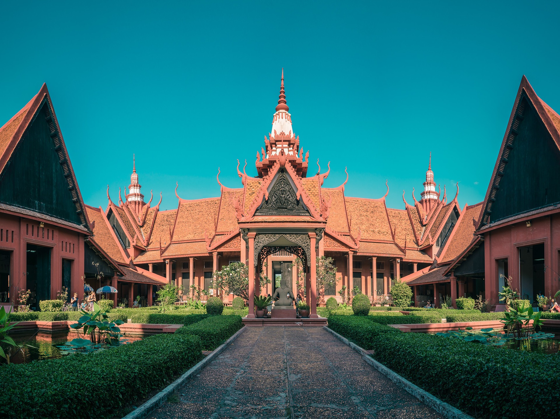 Пномпень. Phnom Penh Камбоджа. Пномпень национальный музей. Национальный музей Камбоджи. Королевство Камбоджа Пномпень.