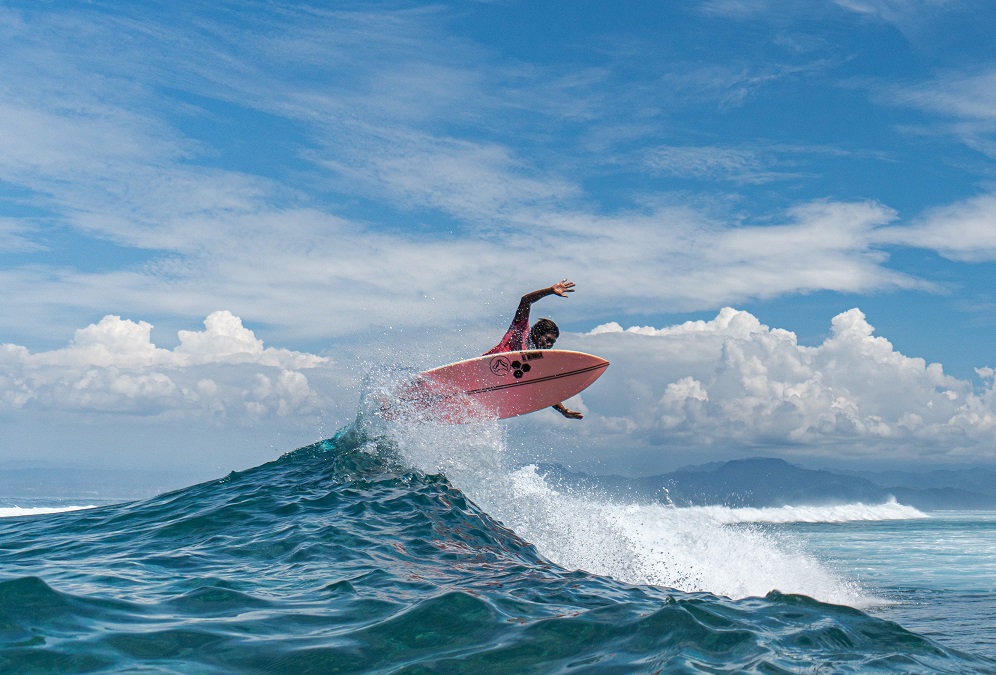 surfing in sagres