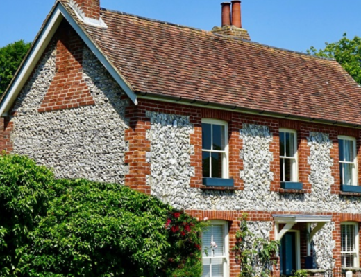 5 THINGS TO LOOK OUT FOR BEFORE BUYING A HOUSE COVER IMAGE
