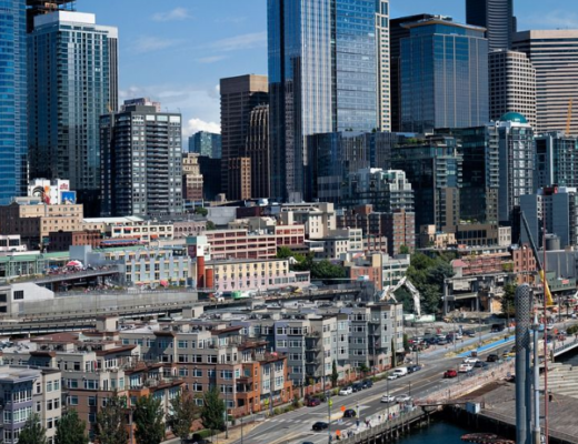 THE ULTIMATE GUIDE TO A WEEKEND IN SEATTLE COVER IMAGE
