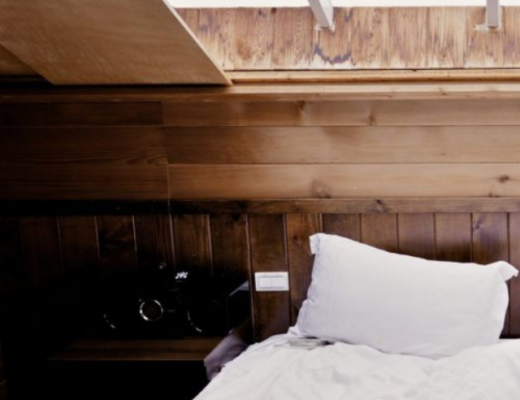 10 REASONS SLEEP IS SO IMPORTANT FOR YOUR MENTAL HEALTH COVER IMAGE (1)