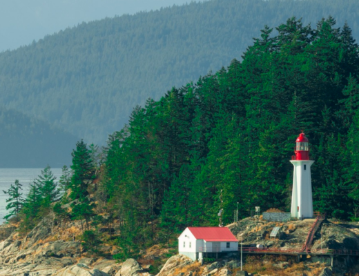 THE ULTIMATE GUIDE TO A WEEKEND IN VANCOUVER STORY Cover Image